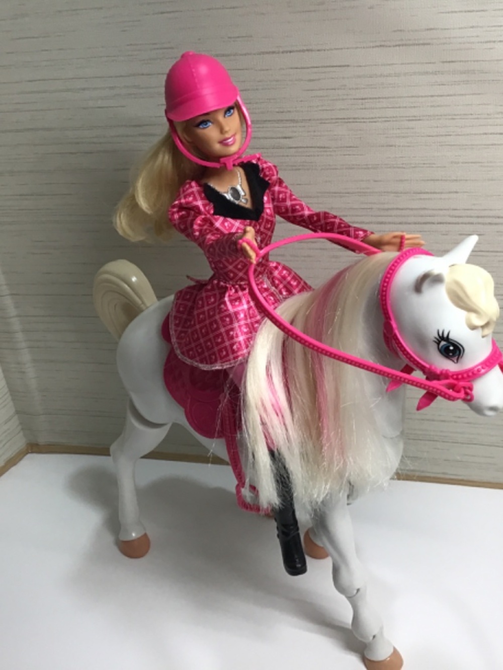 2013 Barbie Doll Pony Tale Sister Horse - Picture 6 of 10